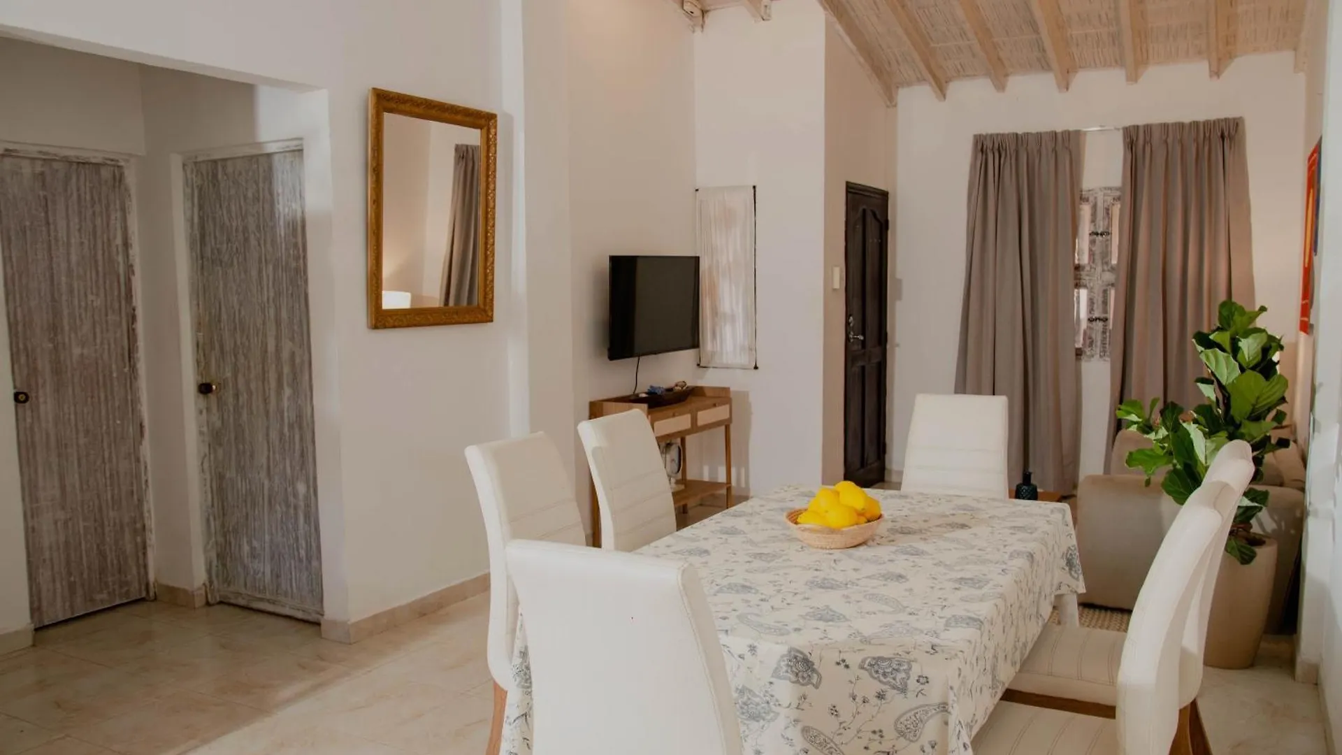 Apartamento Benitez 301 By Zakher Cartagena 0*,  哥伦比亚